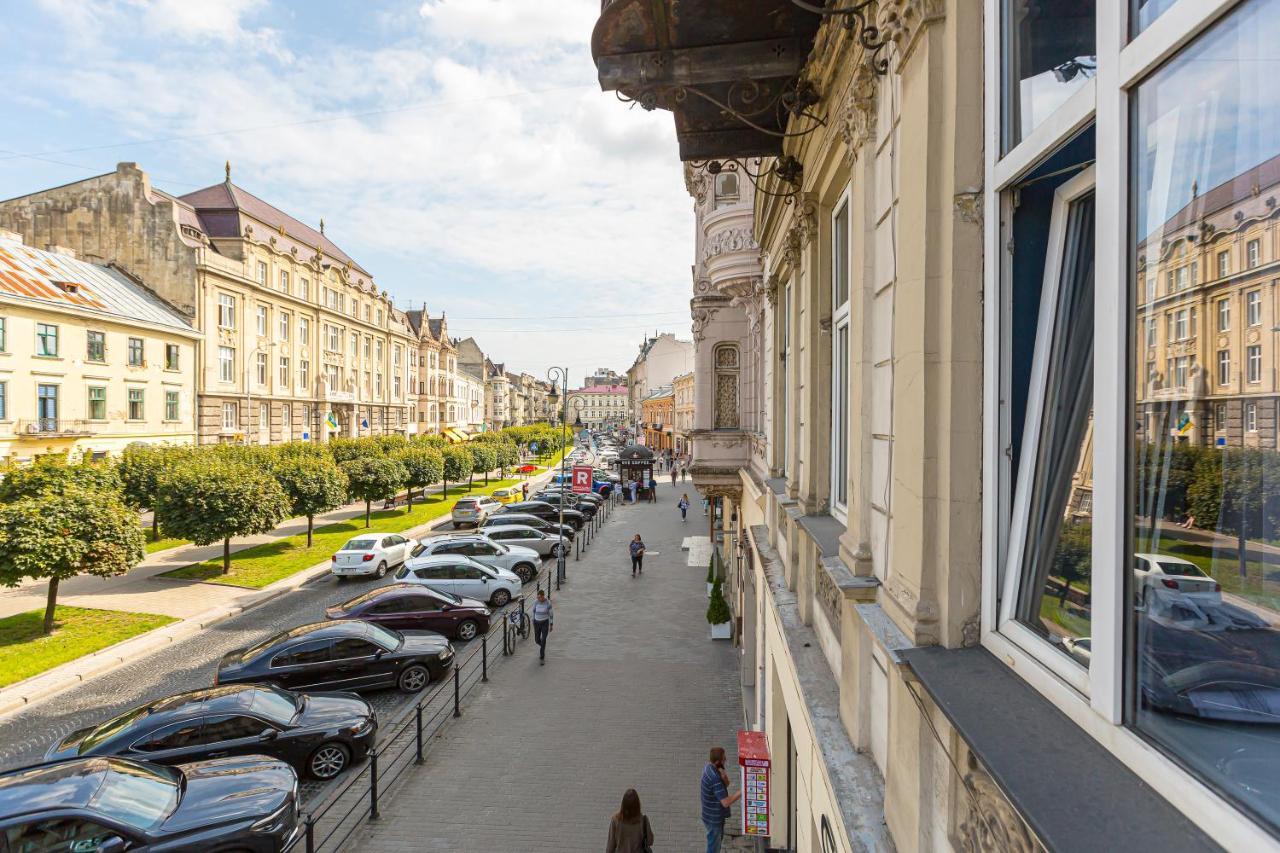 Центр На Вулиці Проспект Шевченка 12 Навпроти Макдональса З Балконом Appartement Lviv Buitenkant foto